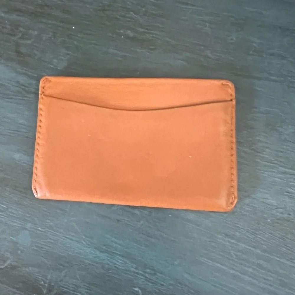 Harber London RFID Card Holder Fits 6-8 cards, slim design. Handmade